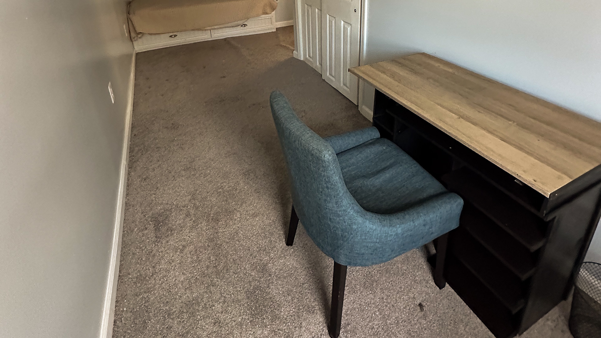 216 Brierhill Drive, Round Lake Park, IL 60073