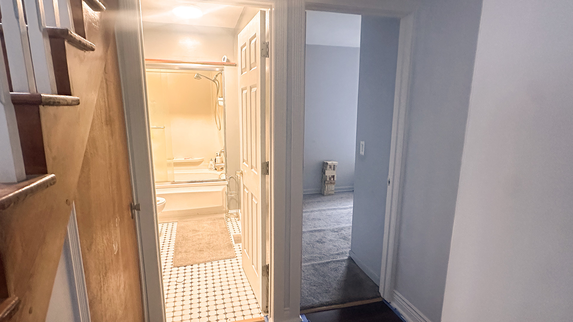 216 Brierhill Drive, Round Lake Park, IL 60073