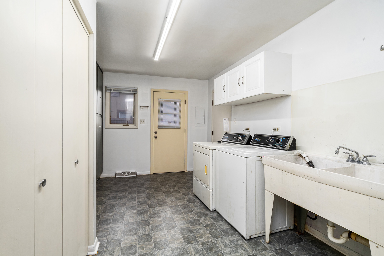 12305 Derby Lane, Orland Park, IL 60467