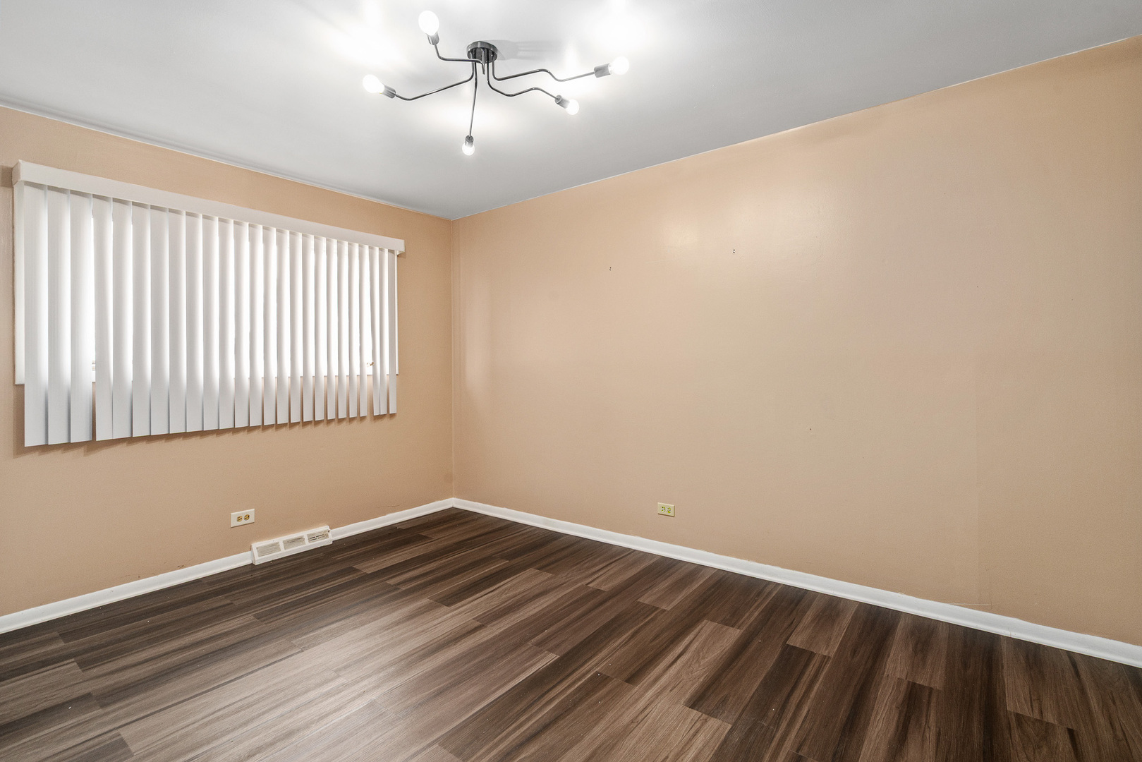 12305 Derby Lane, Orland Park, IL 60467