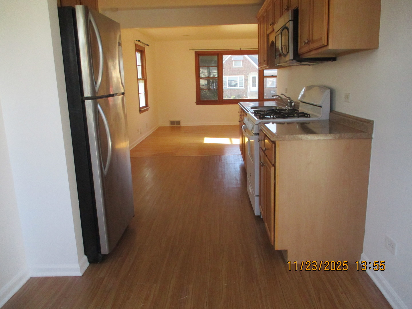 9737 Warren Avenue, Oak Lawn, IL 60453