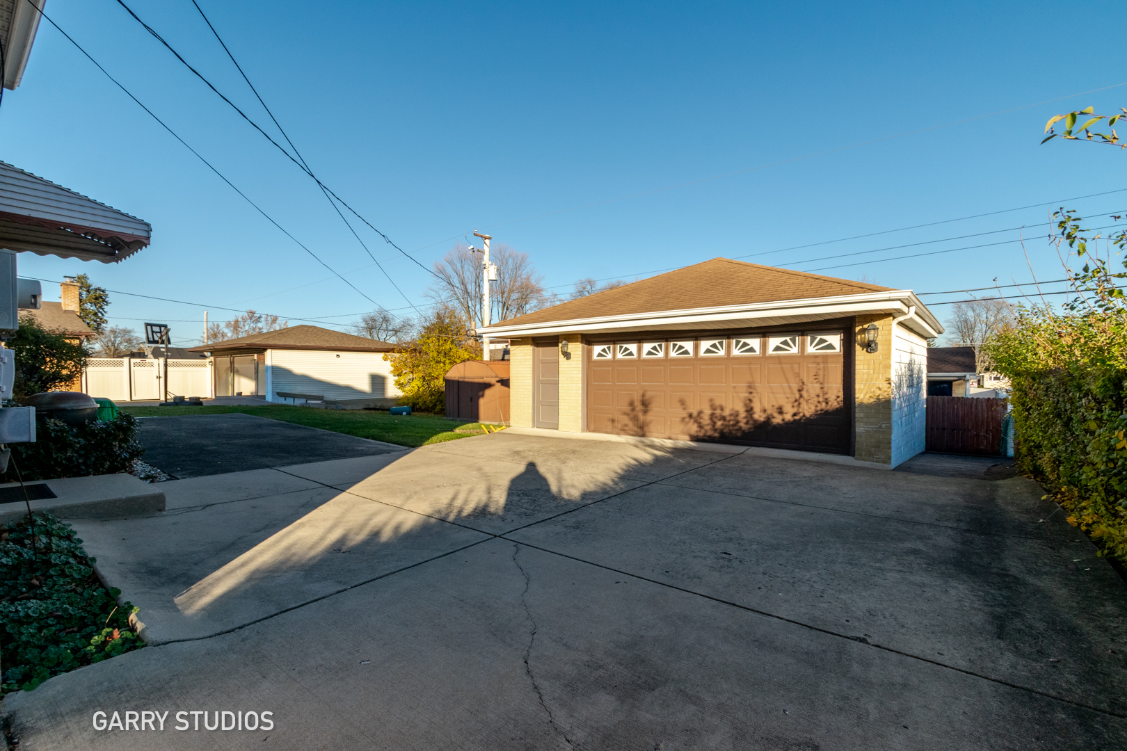 701 N Craig Place, Addison, IL 60101