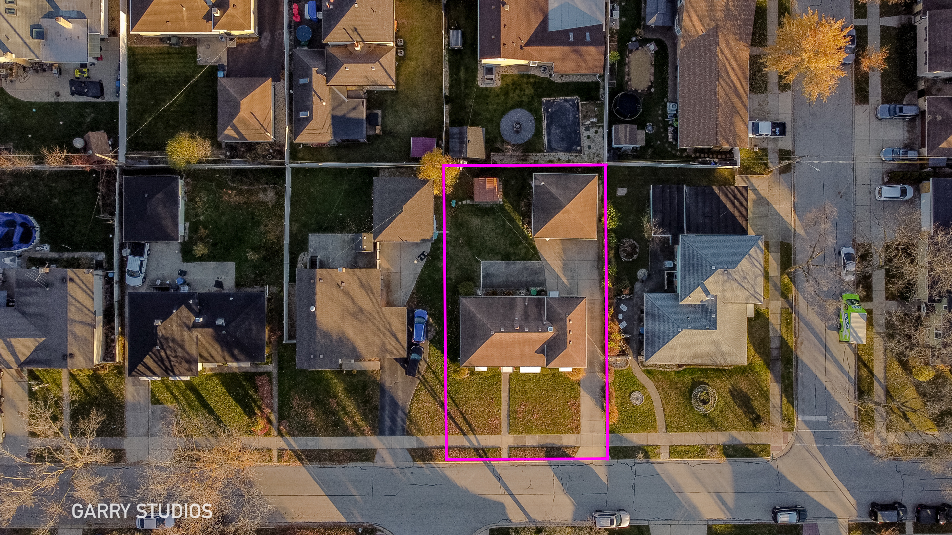 701 N Craig Place, Addison, IL 60101