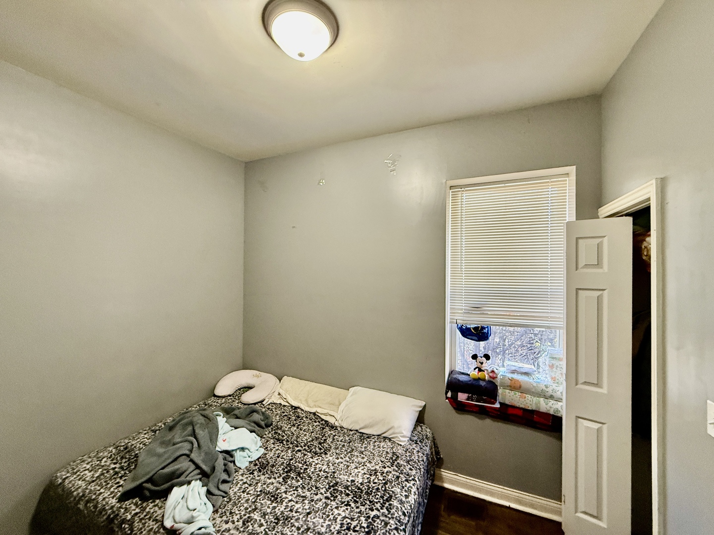 742 N Lawndale Avenue, Chicago, IL 60624