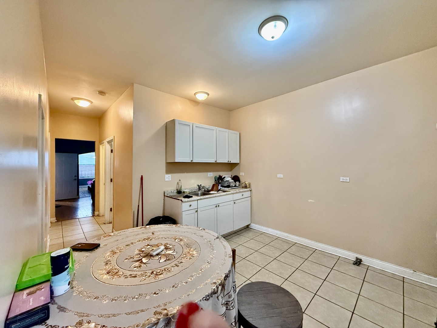 742 N Lawndale Avenue, Chicago, IL 60624