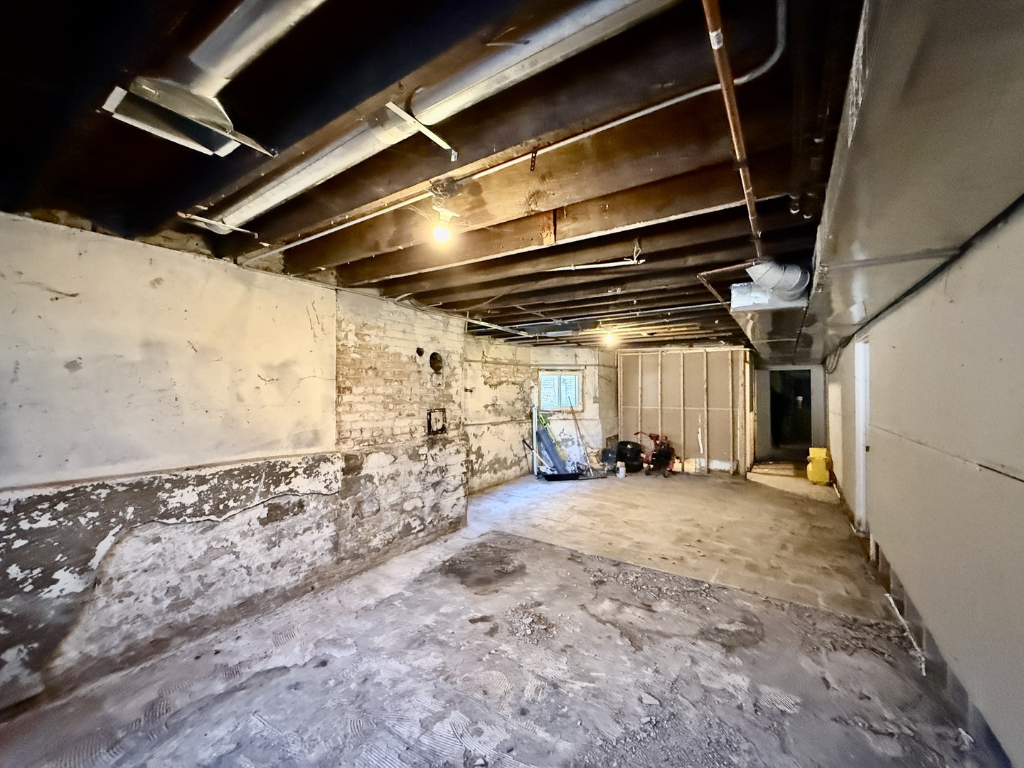 742 N Lawndale Avenue, Chicago, IL 60624