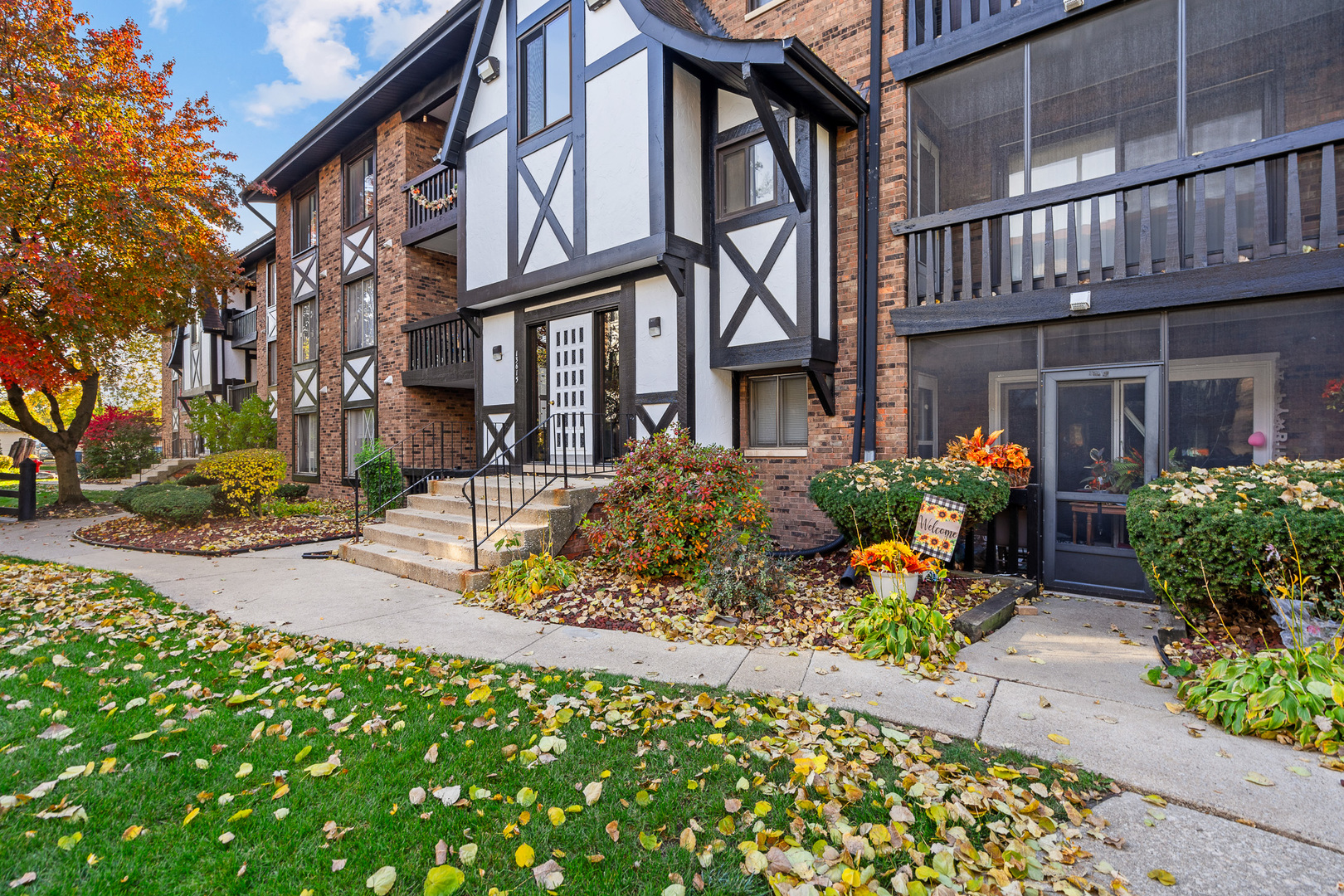 13615 Lavergne Avenue #110, Crestwood, IL 60418