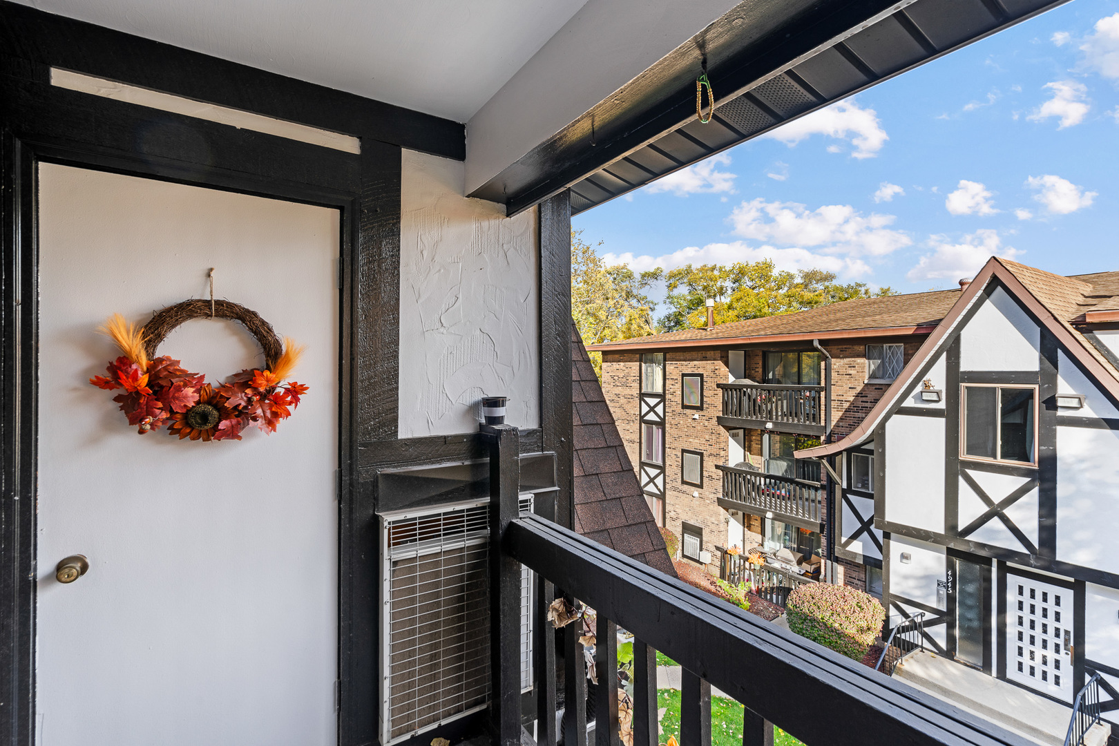 13615 Lavergne Avenue #110, Crestwood, IL 60418