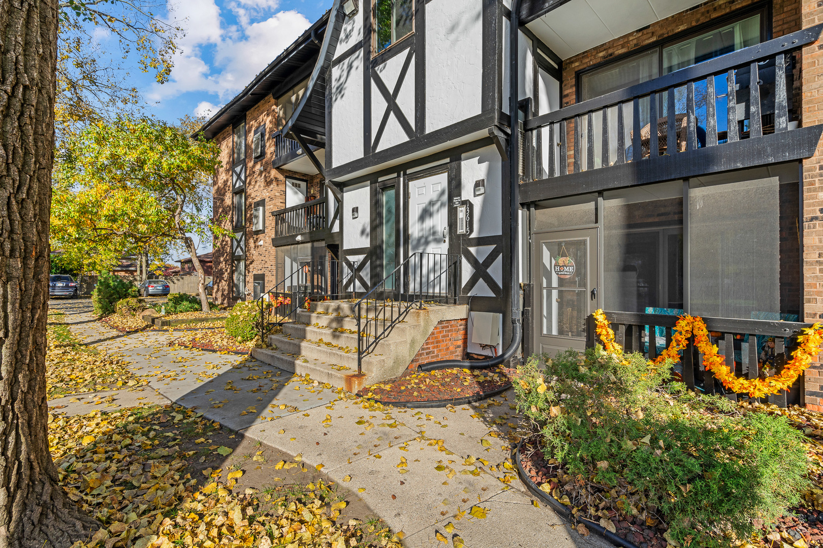 13615 Lavergne Avenue #110, Crestwood, IL 60418