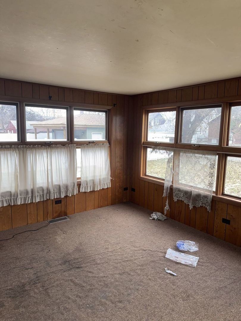 13829 S State Street, Riverdale, IL 60827