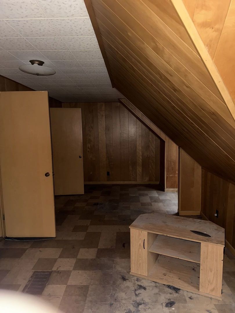 13829 S State Street, Riverdale, IL 60827