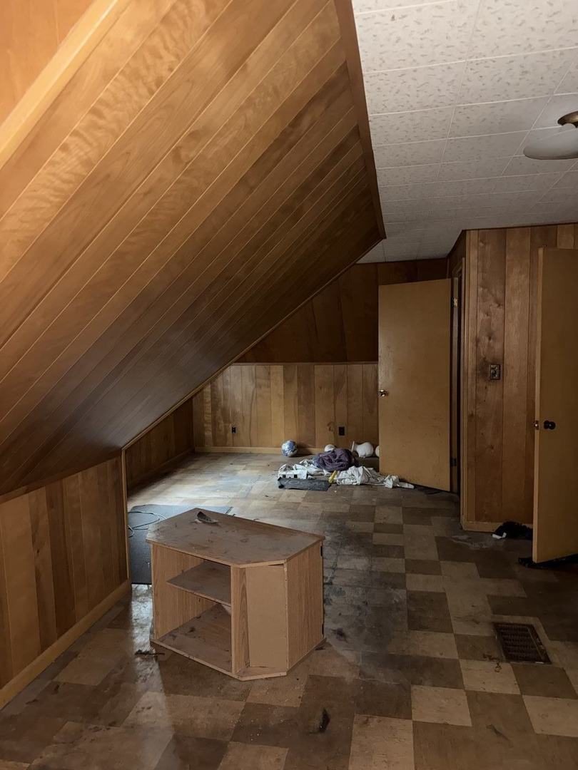 13829 S State Street, Riverdale, IL 60827