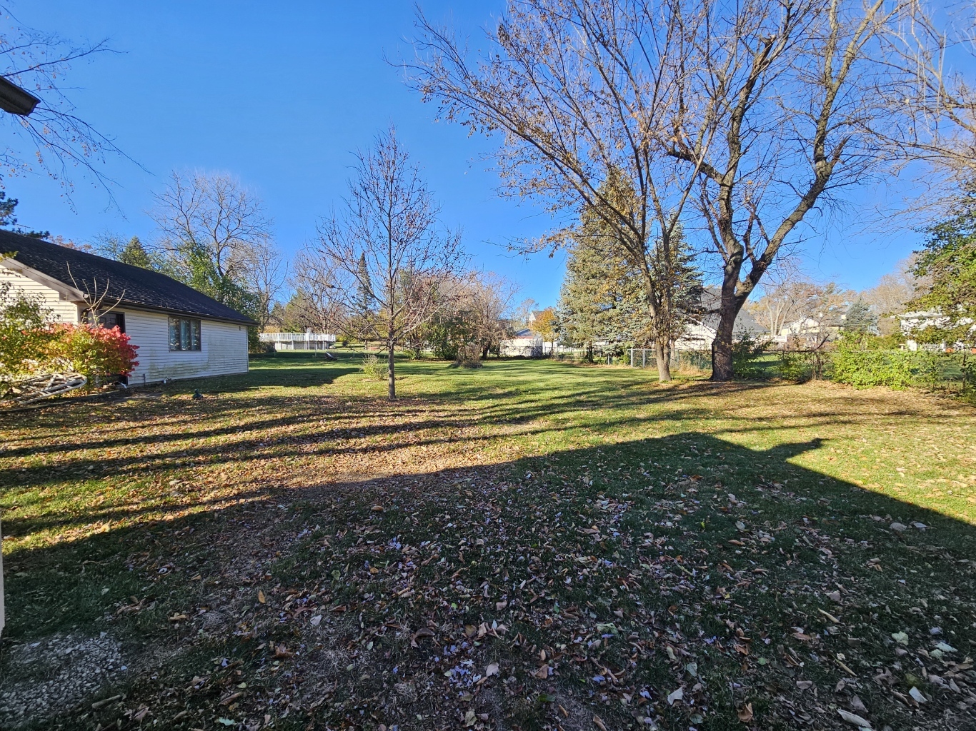 1N670 River Drive, Glen Ellyn, IL 60137