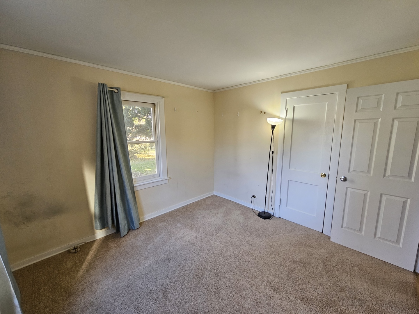 1N670 River Drive, Glen Ellyn, IL 60137