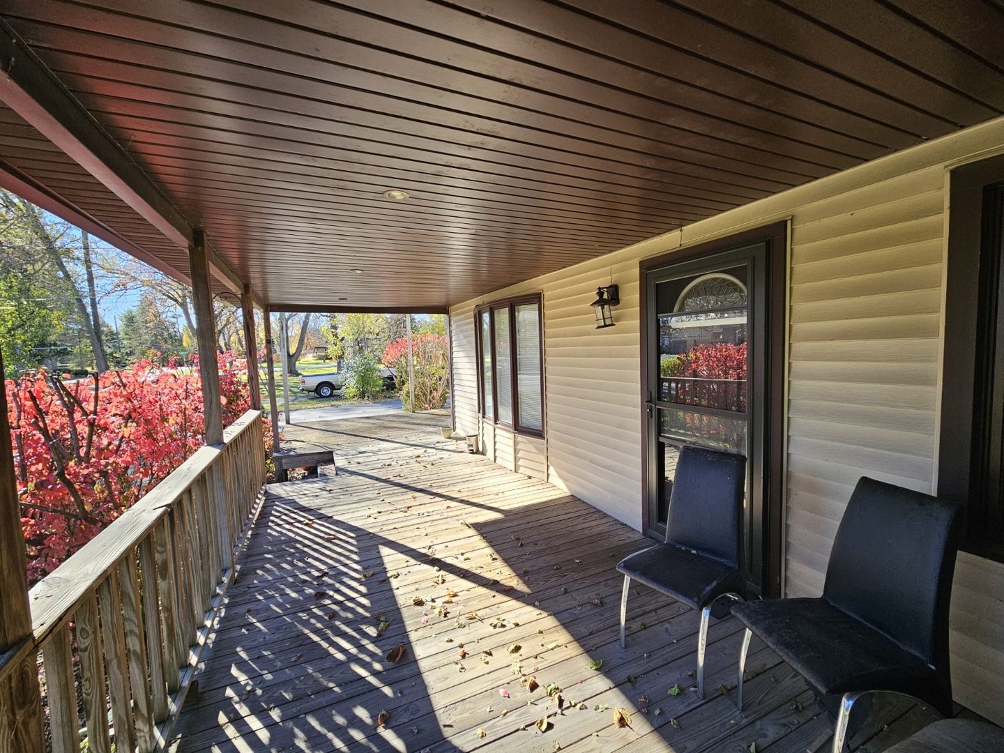 1N670 River Drive, Glen Ellyn, IL 60137