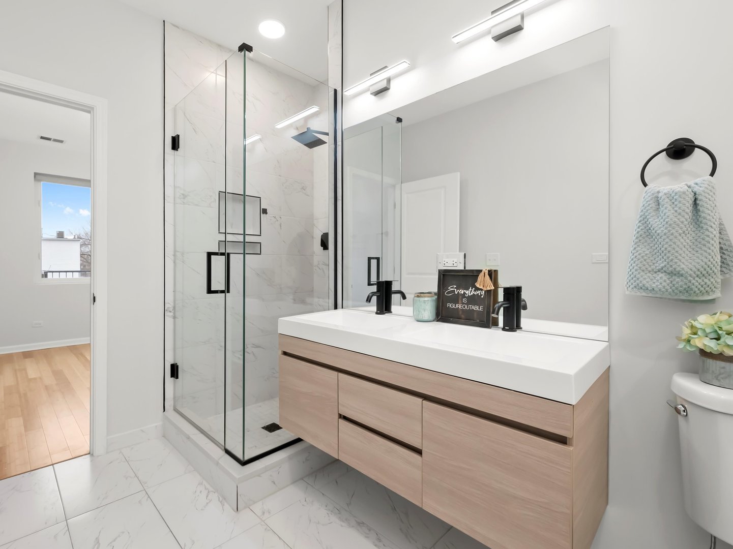 1336 N Hamlin Avenue, Chicago, IL 60651