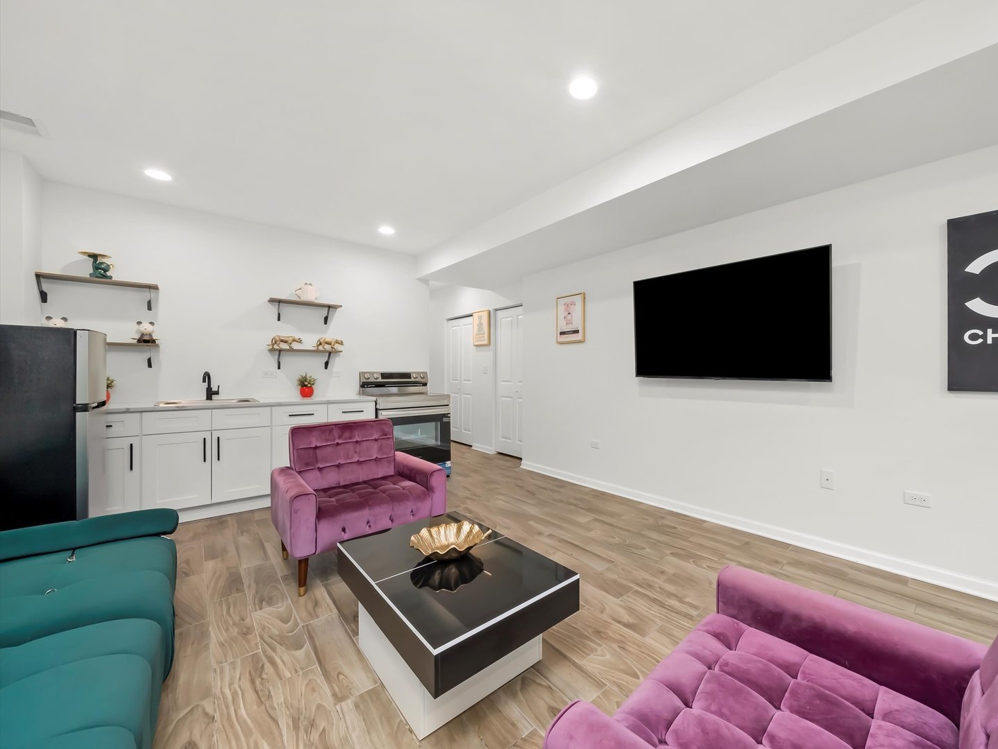 1336 N Hamlin Avenue, Chicago, IL 60651