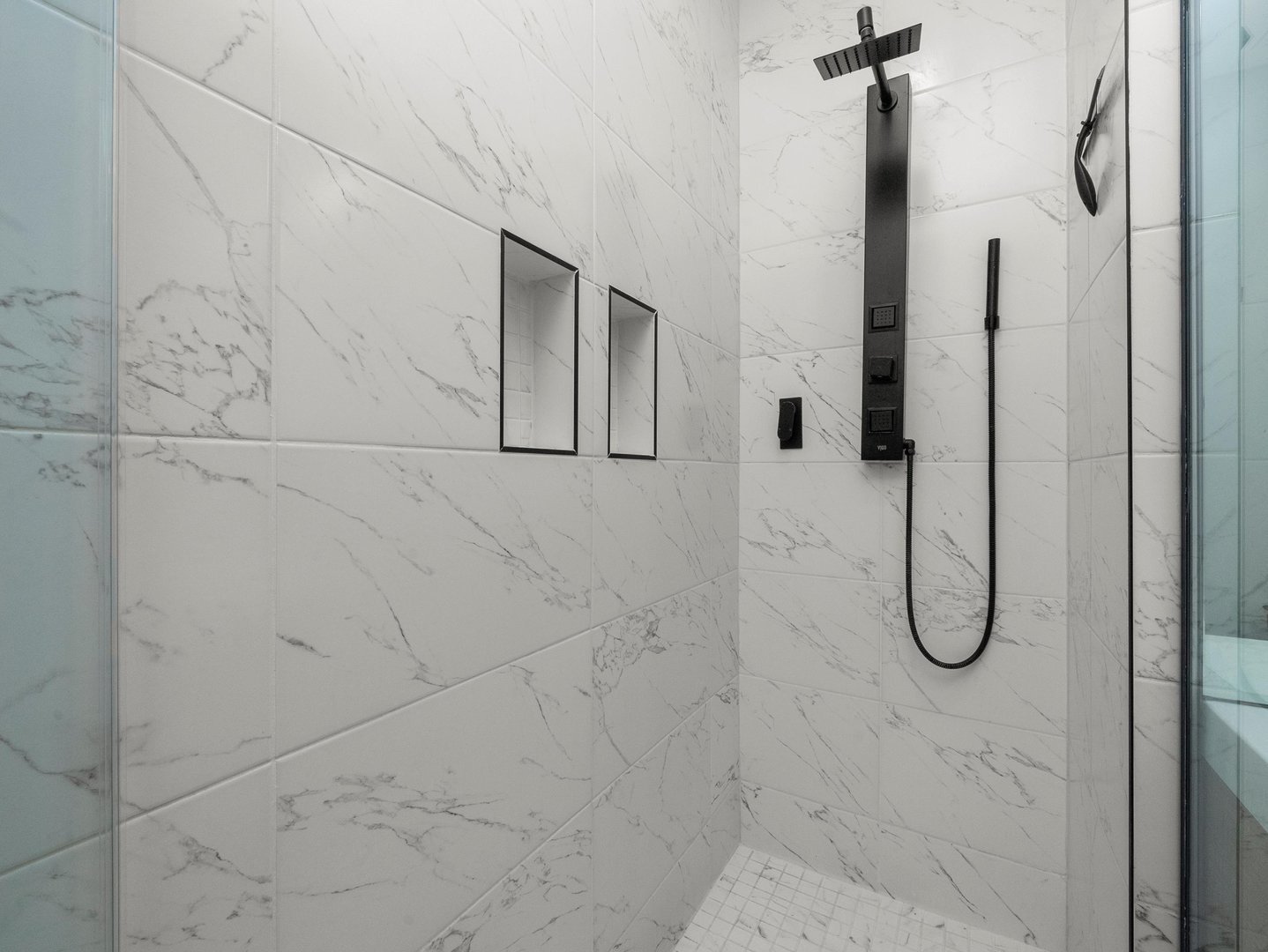 1336 N Hamlin Avenue, Chicago, IL 60651