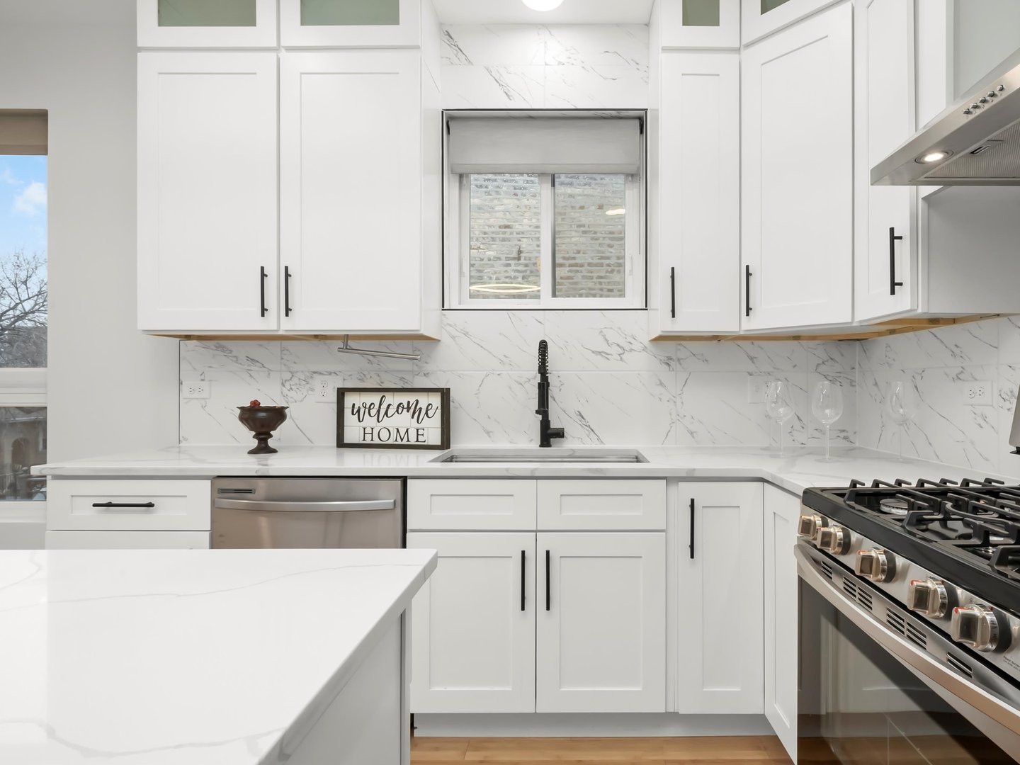 1336 N Hamlin Avenue, Chicago, IL 60651