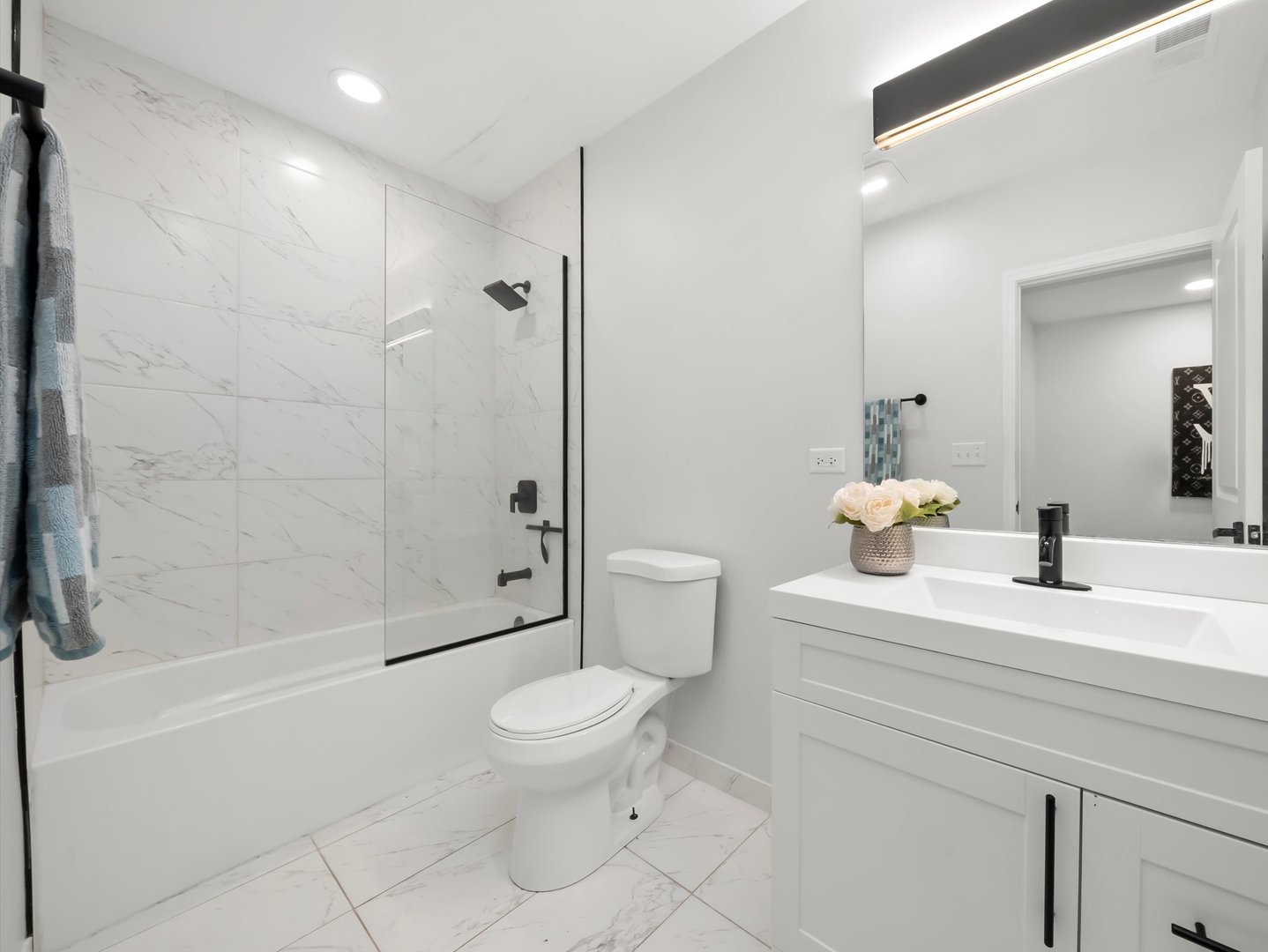 1336 N Hamlin Avenue, Chicago, IL 60651