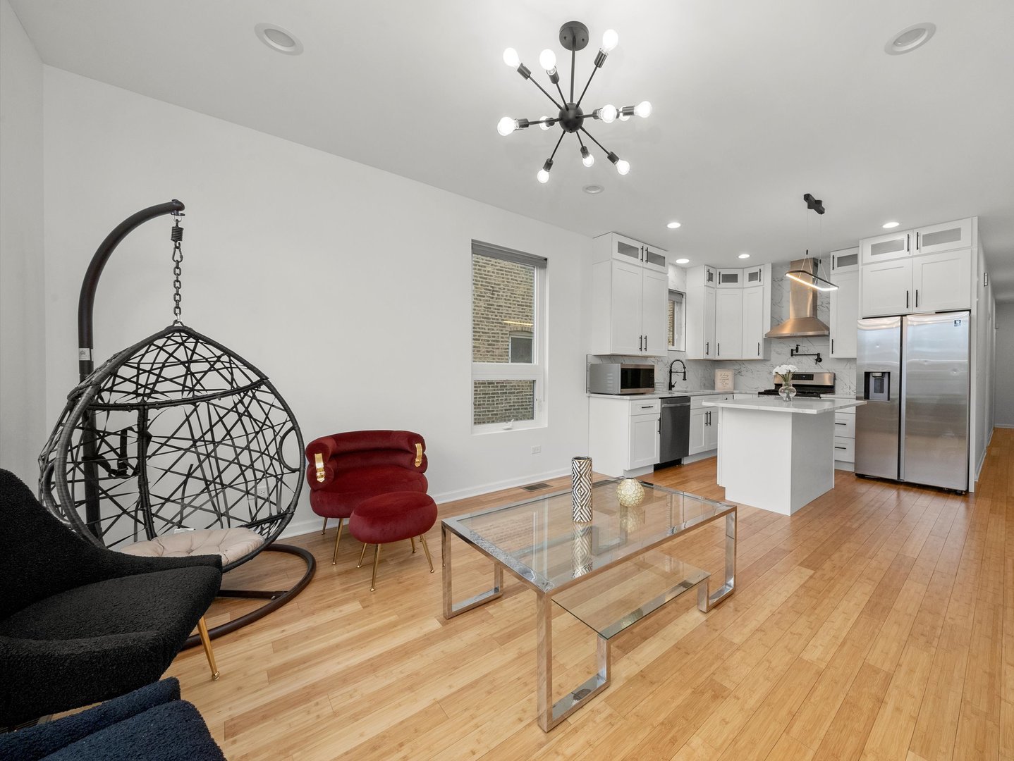 1336 N Hamlin Avenue, Chicago, IL 60651