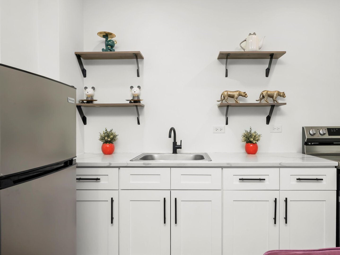 1336 N Hamlin Avenue, Chicago, IL 60651