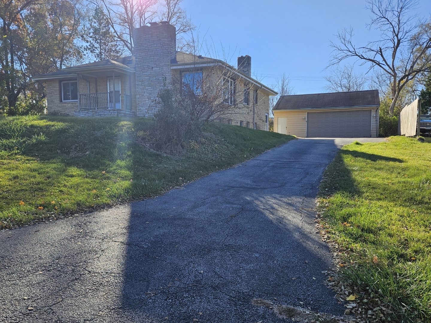 811 Hoyle Road, Lombard, IL 60148