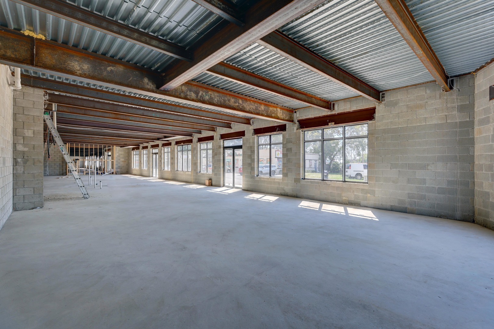 9201 N Milwaukee Avenue, Niles, IL 60714