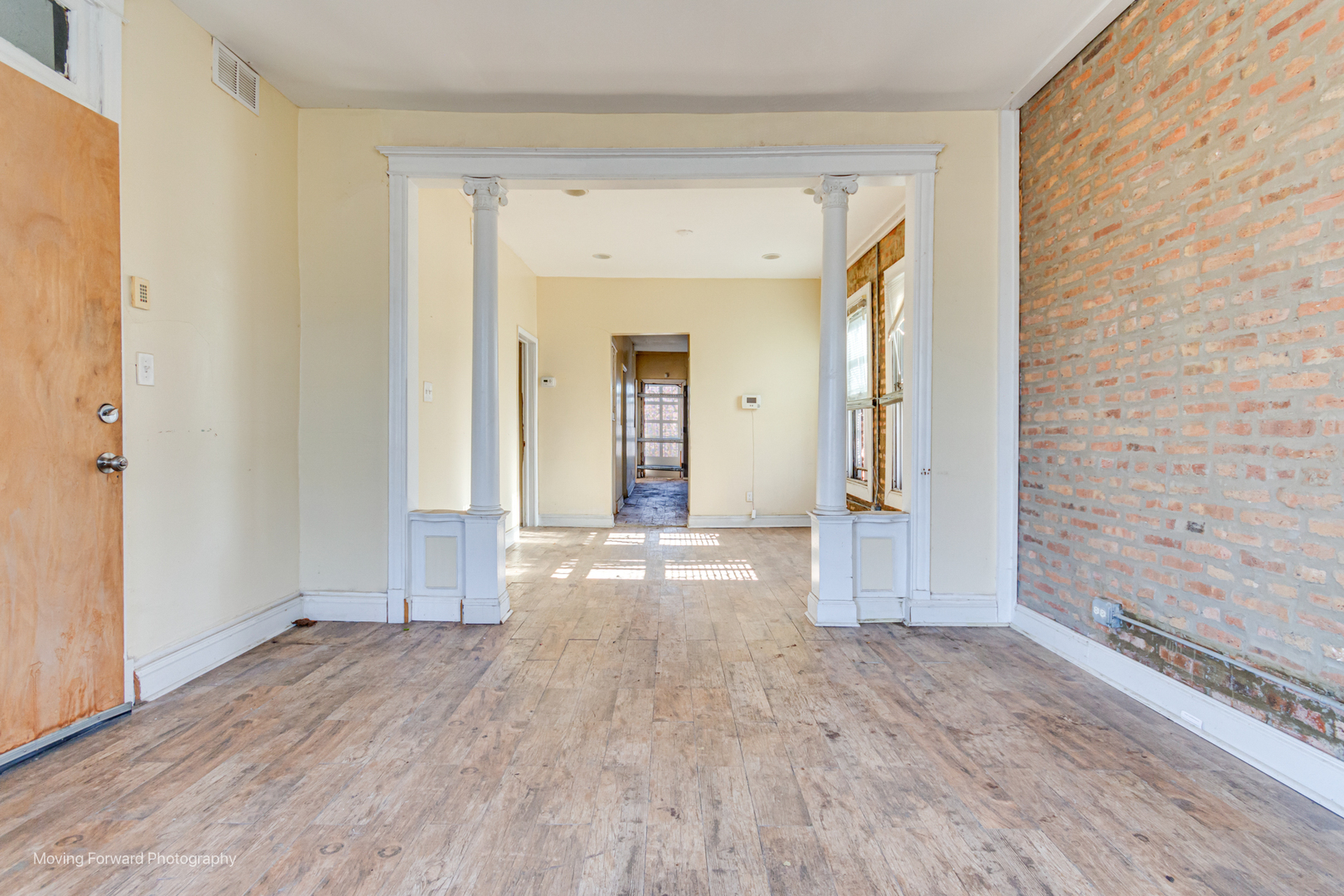 6617 S Vernon Avenue, Chicago, IL 60637