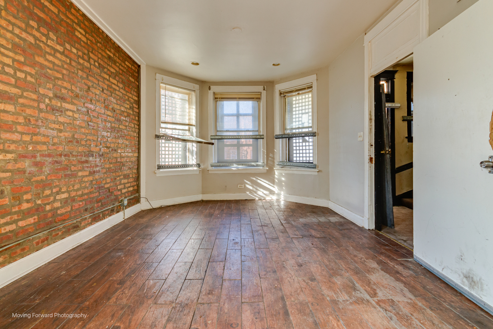 6617 S Vernon Avenue, Chicago, IL 60637