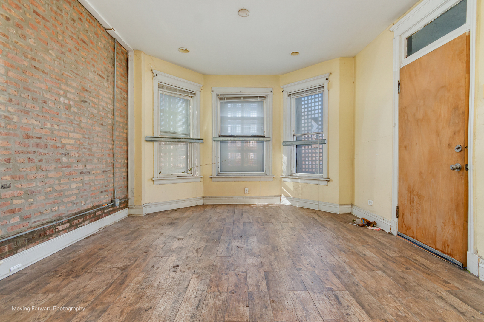 6617 S Vernon Avenue, Chicago, IL 60637