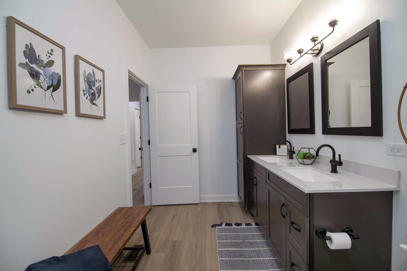 815 Heritage Woods Drive, Minooka, IL 60447