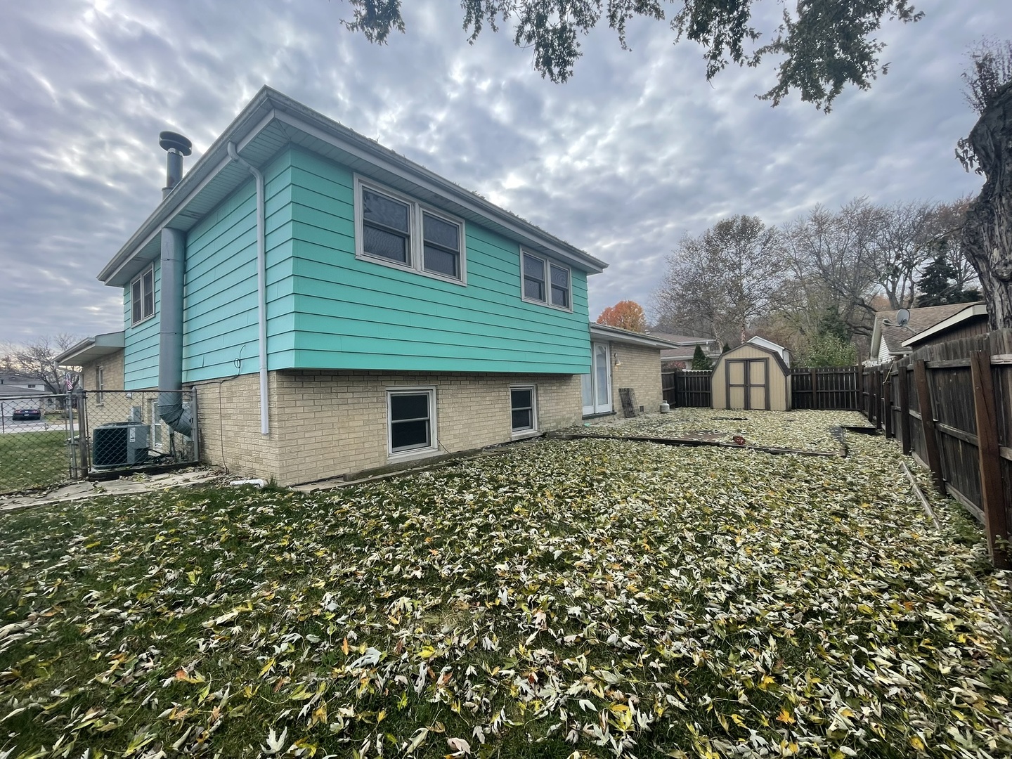 5554 Linder Court, Crestwood, IL 60418