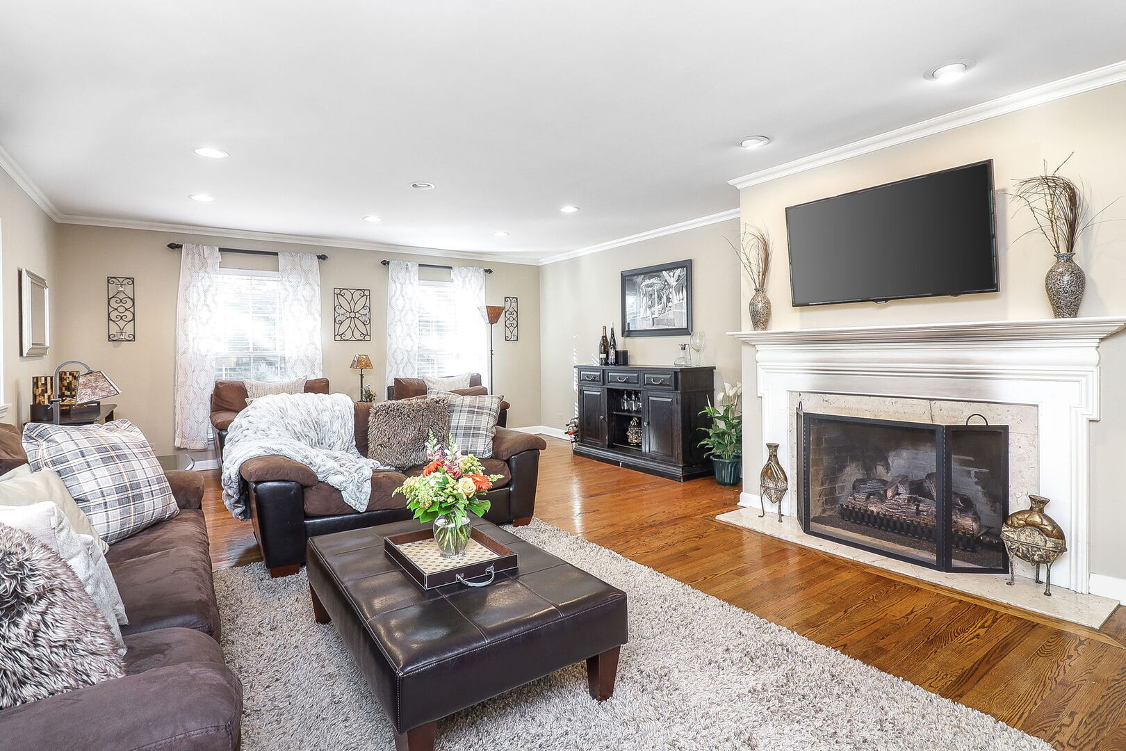 1533 Grant Street, Downers Grove, IL 60515