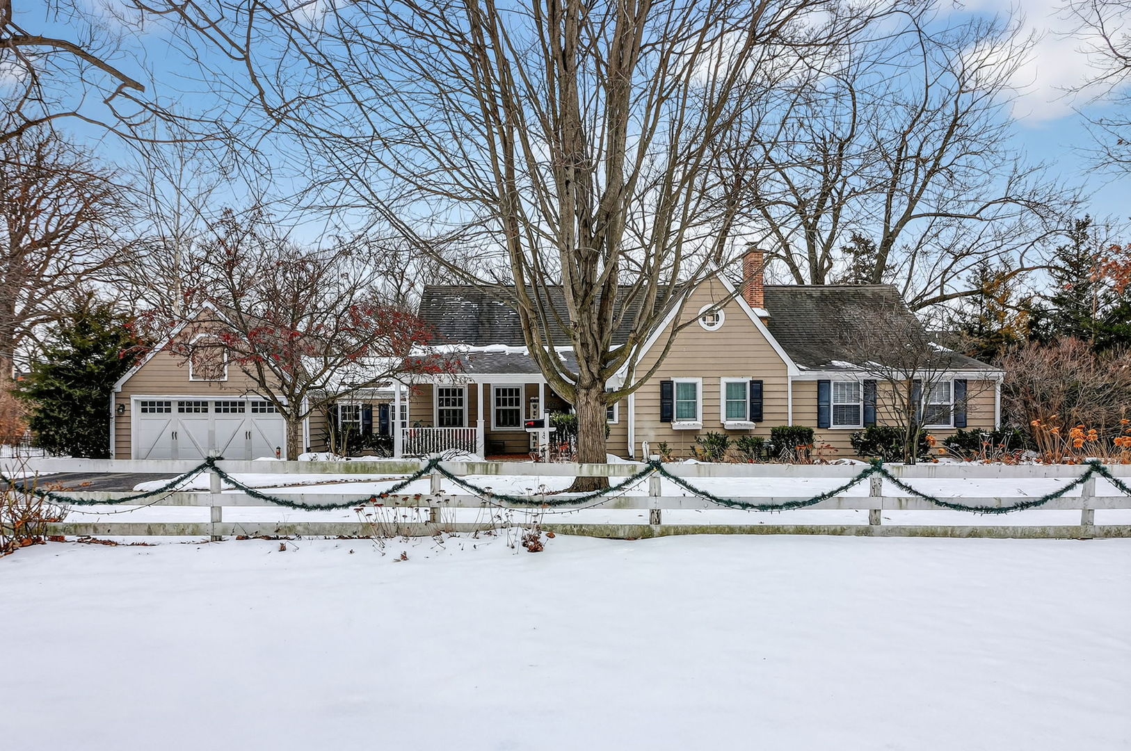 1533 Grant Street, Downers Grove, IL 60515