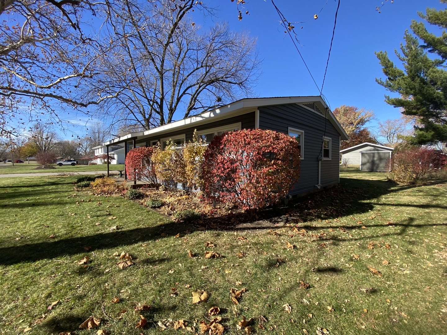 100 E Willow Street, Fairbury, IL 61739