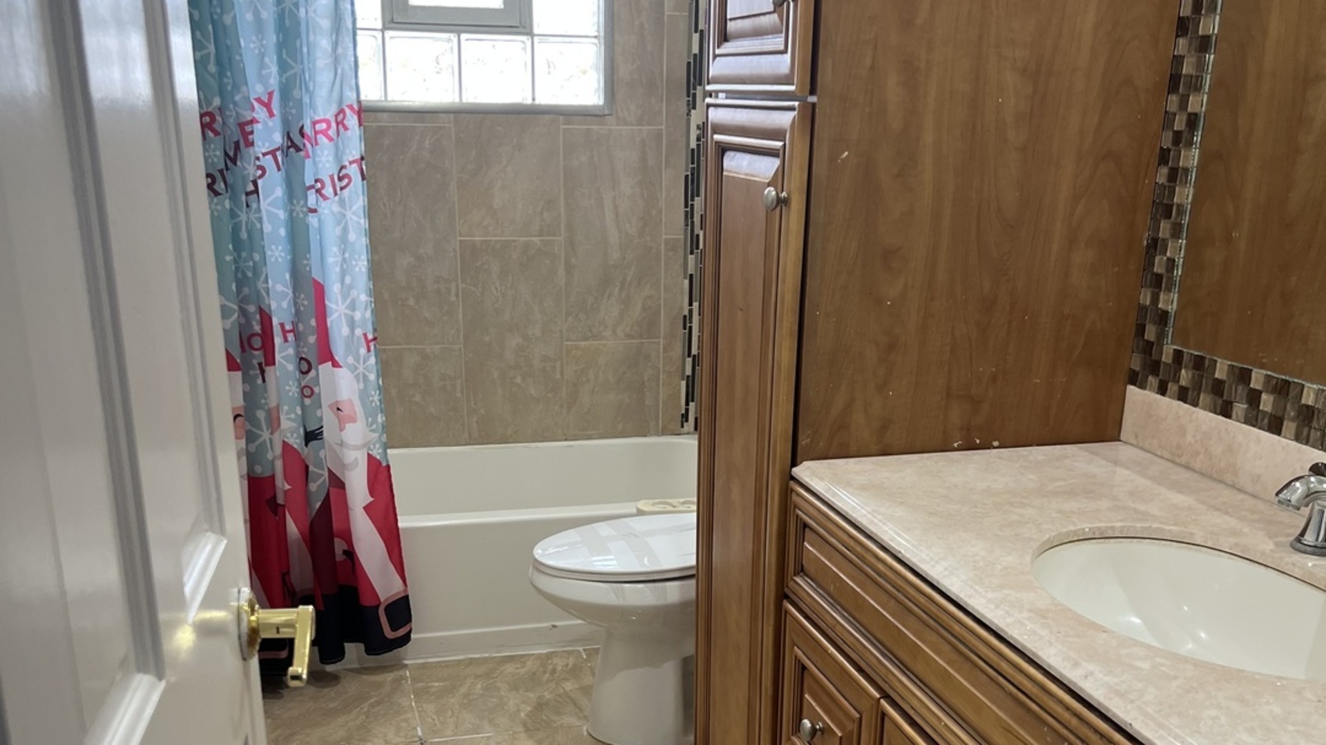 8440 163rd Street, Tinley Park, IL 60487