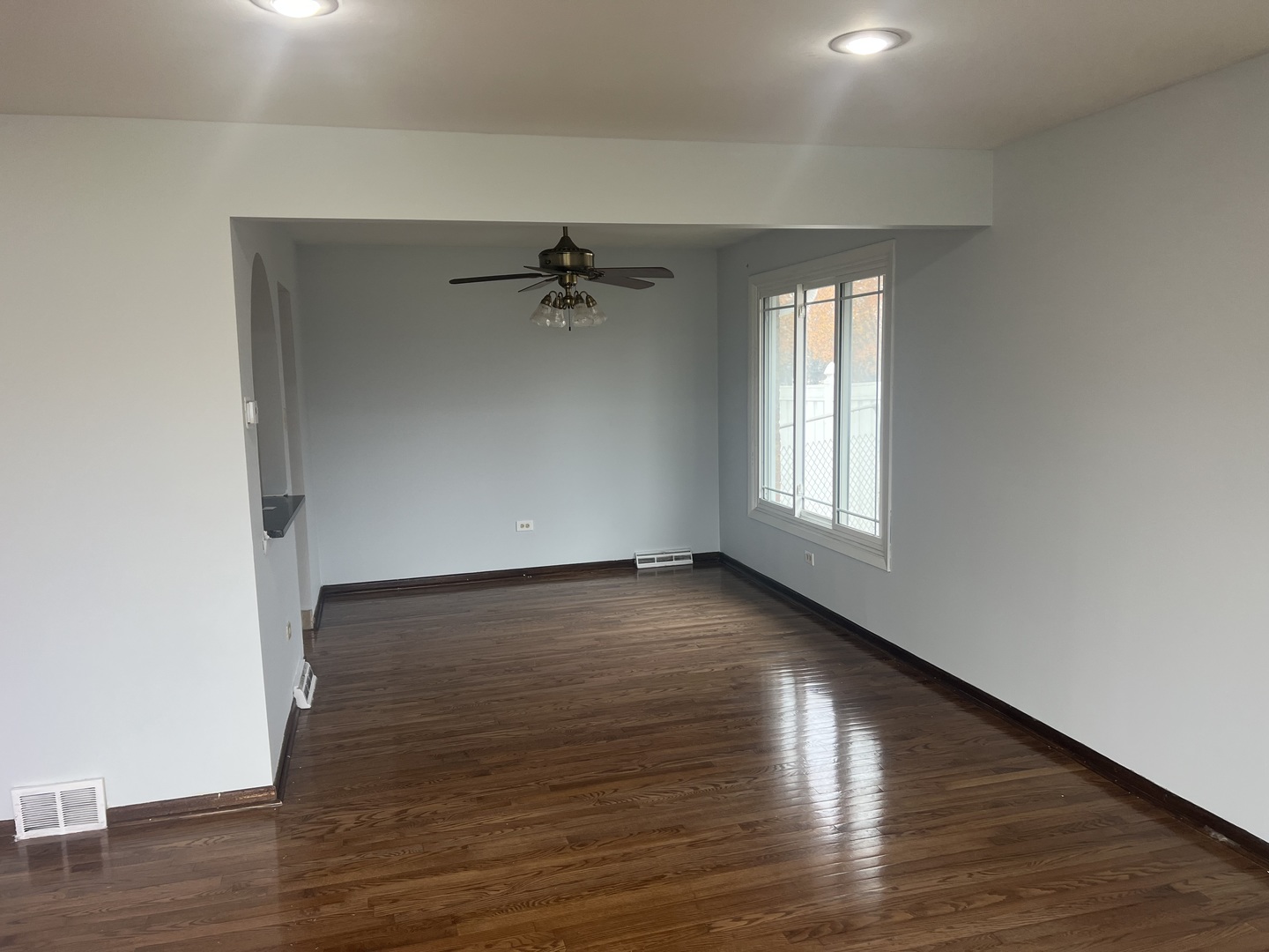 8440 163rd Street, Tinley Park, IL 60487