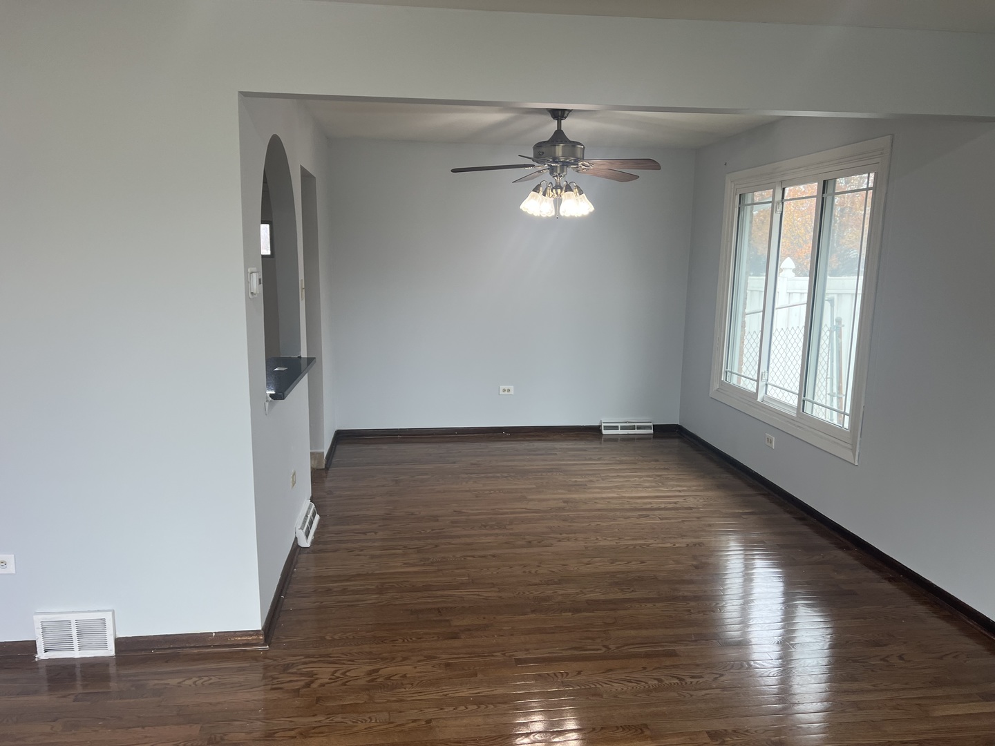 8440 163rd Street, Tinley Park, IL 60487