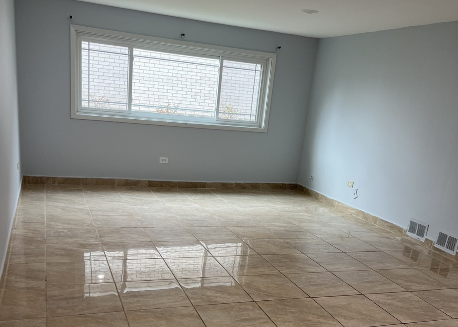 8440 163rd Street, Tinley Park, IL 60487