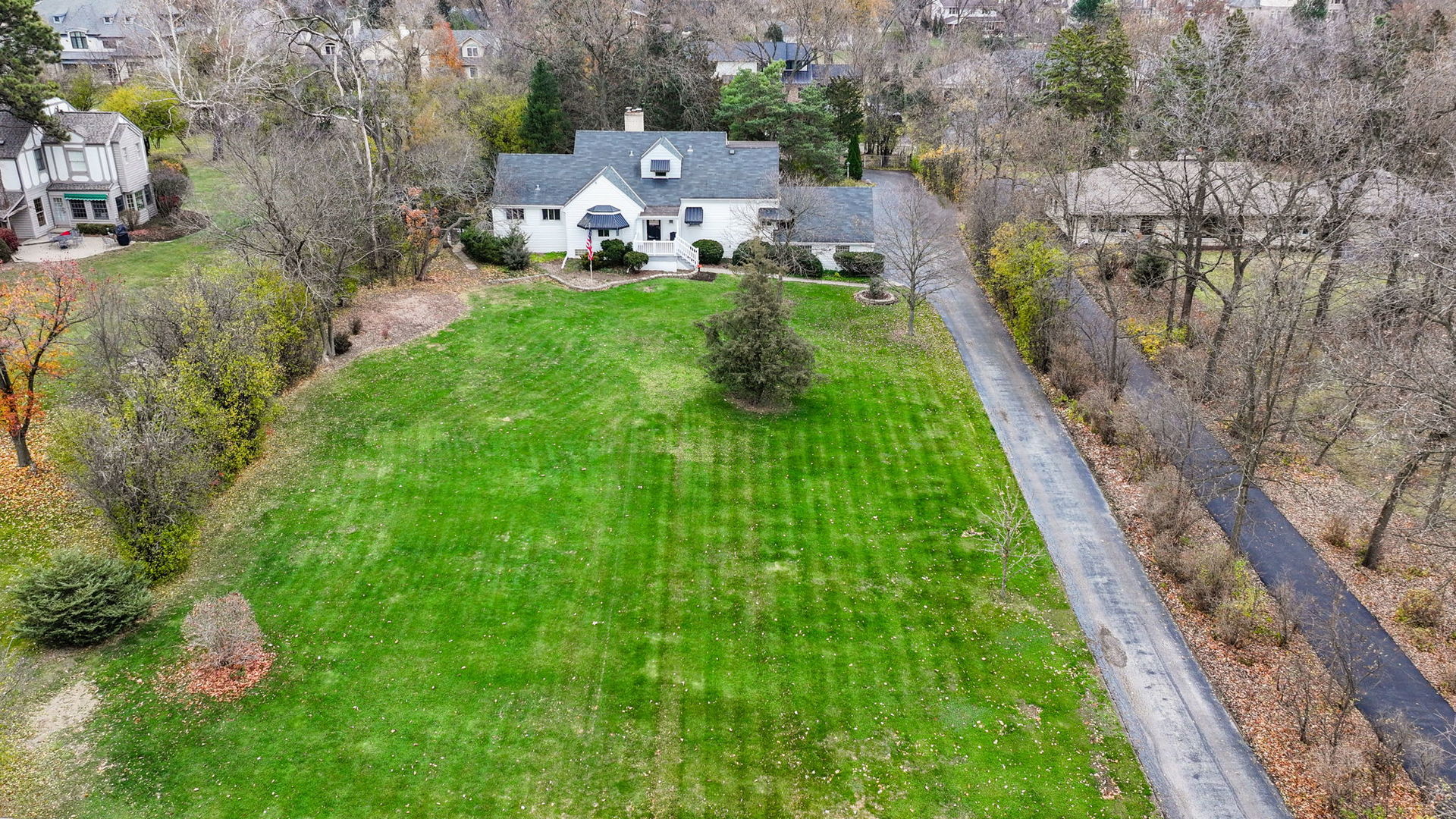 2619 York Road, Oak Brook, IL 60523