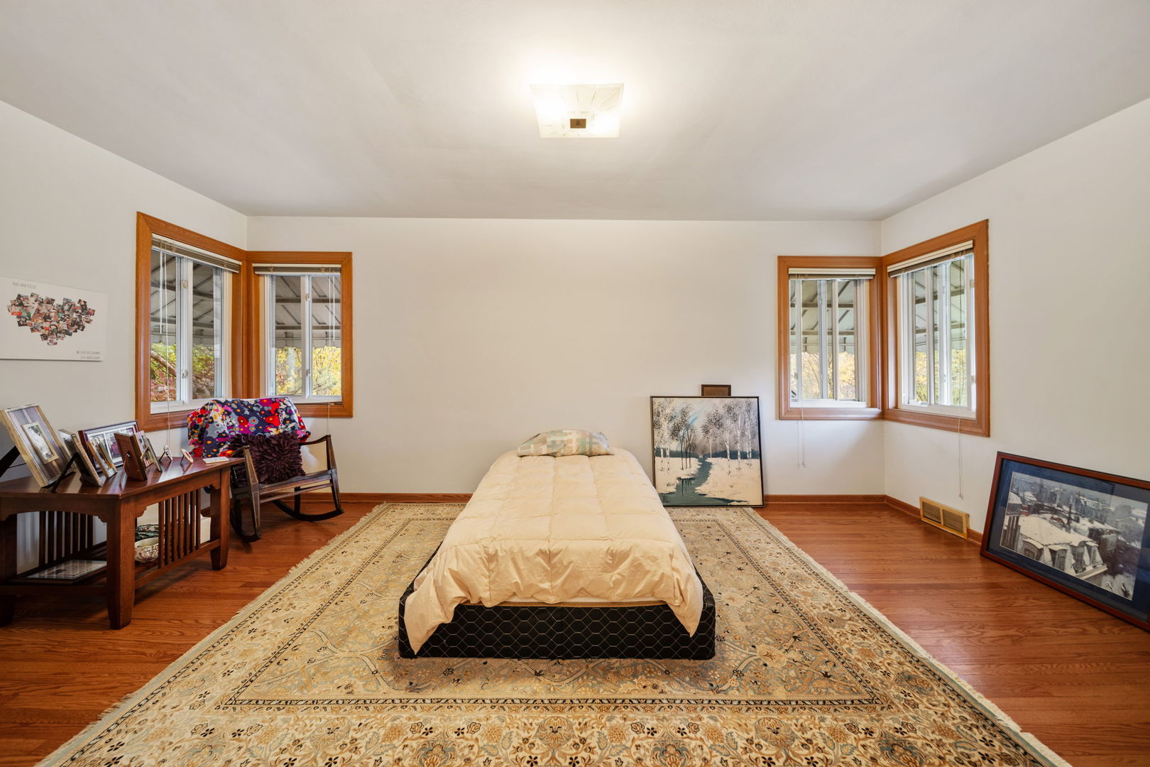 2619 York Road, Oak Brook, IL 60523