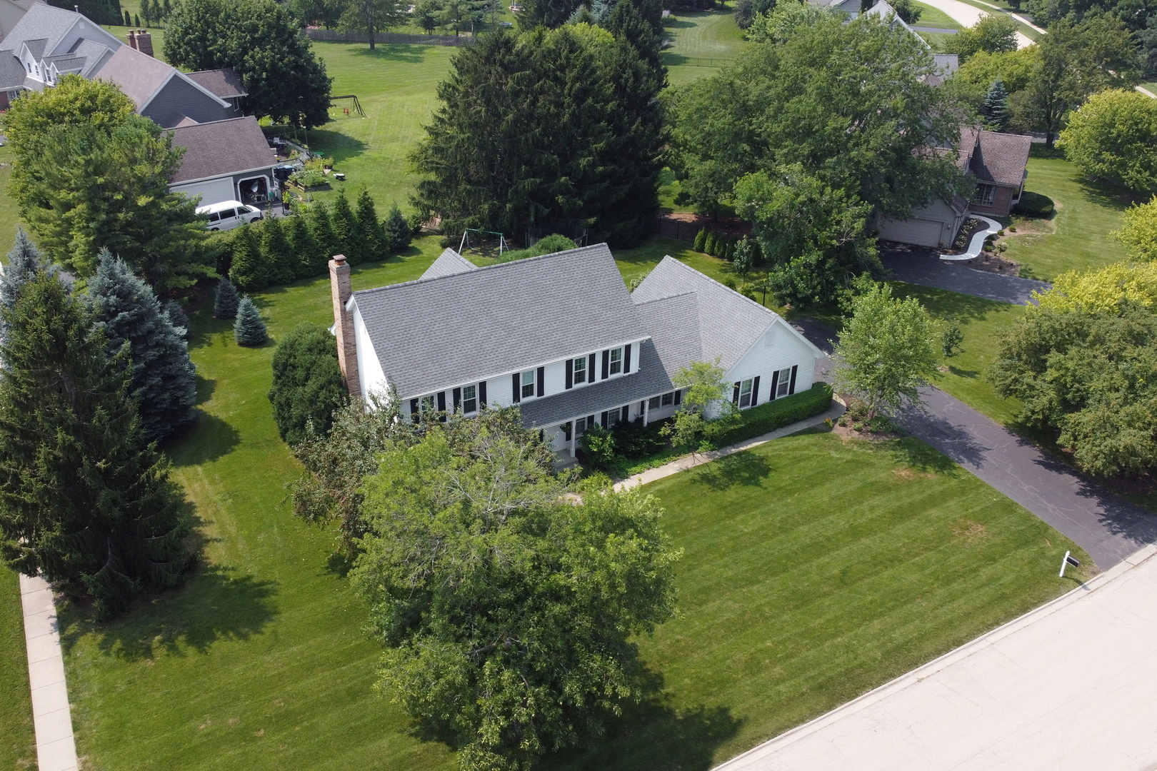 17533 W Mill Creek Crossing Drive, Gurnee, IL 60031