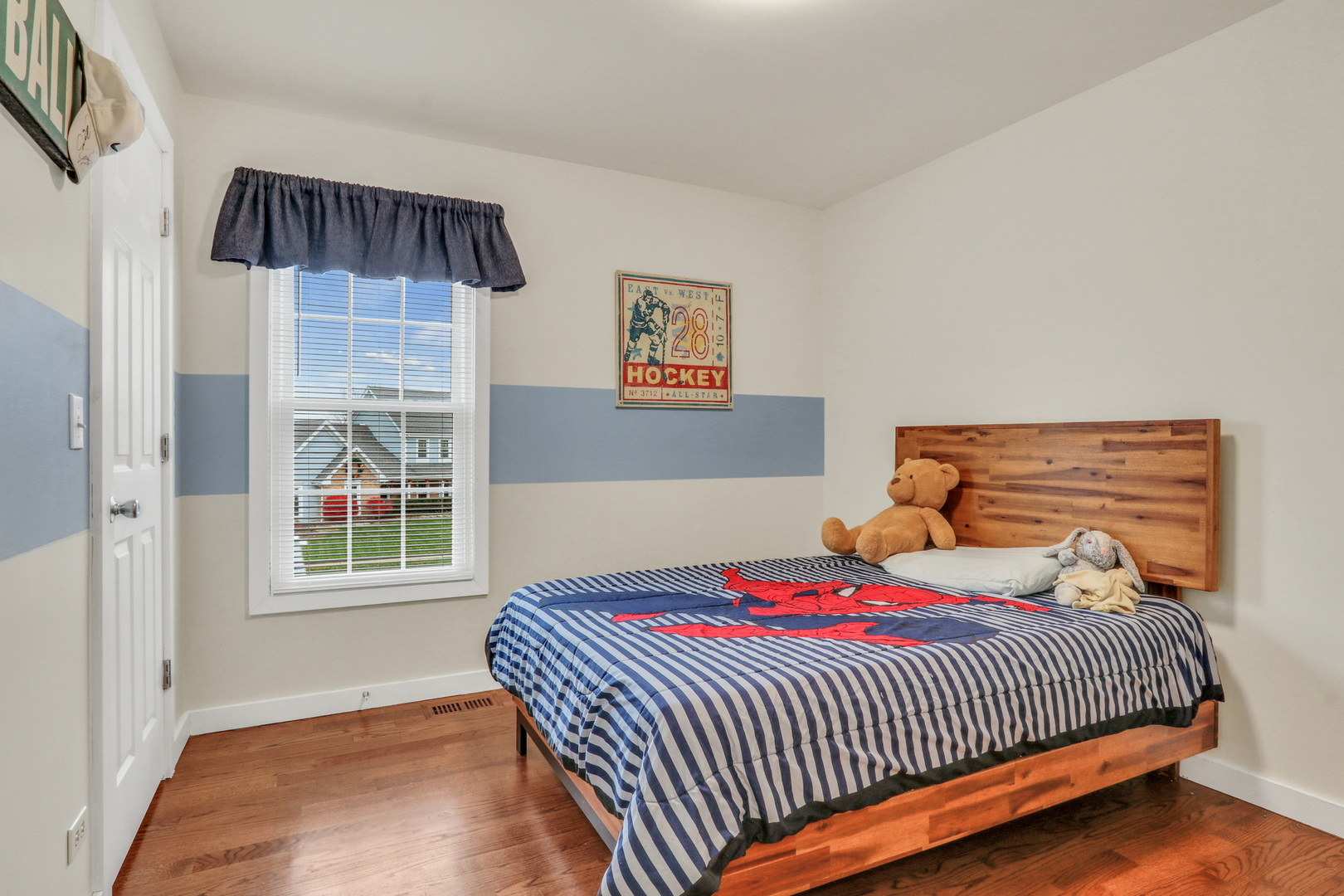 17533 W Mill Creek Crossing Drive, Gurnee, IL 60031