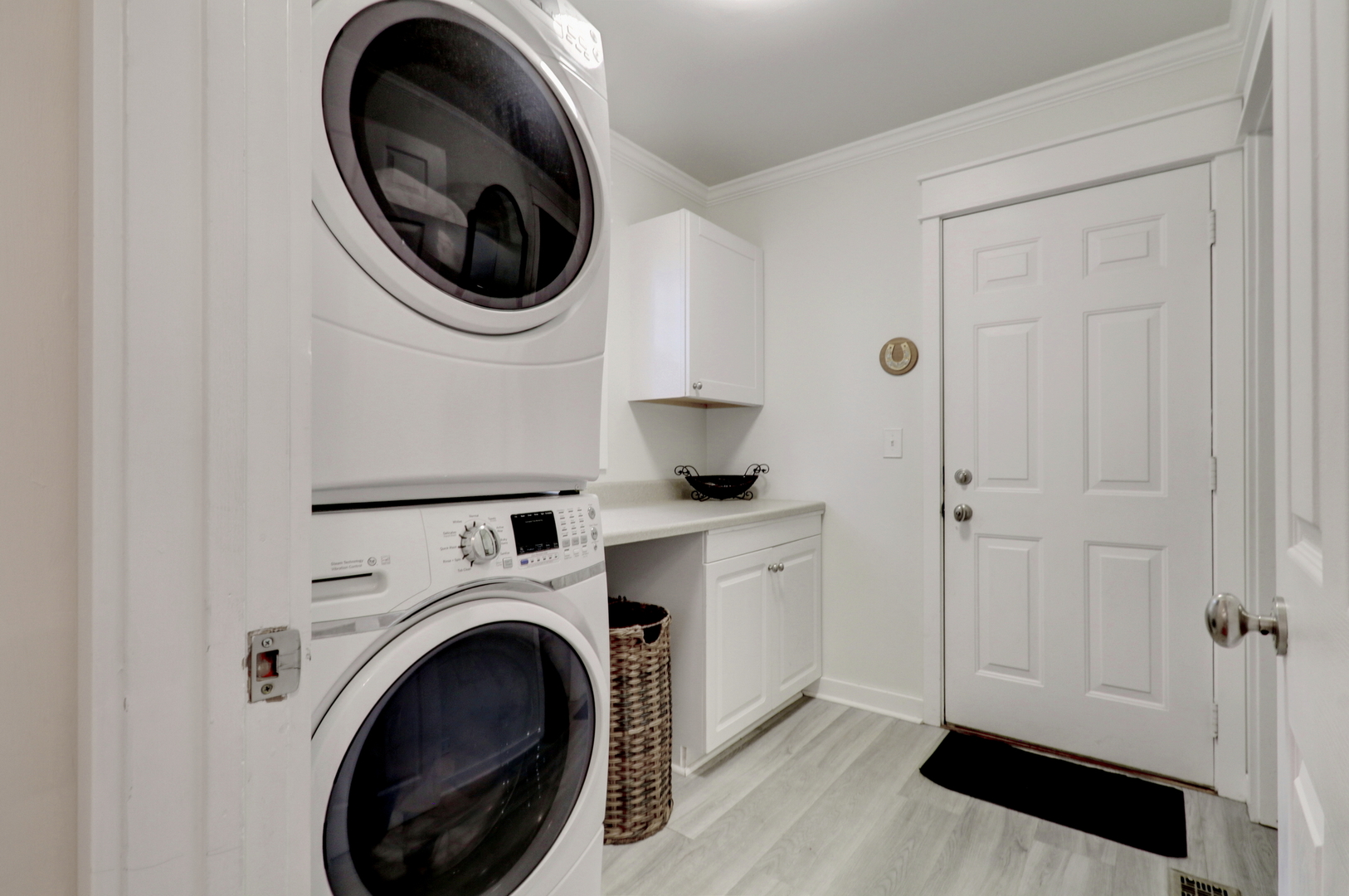 17533 W Mill Creek Crossing Drive, Gurnee, IL 60031