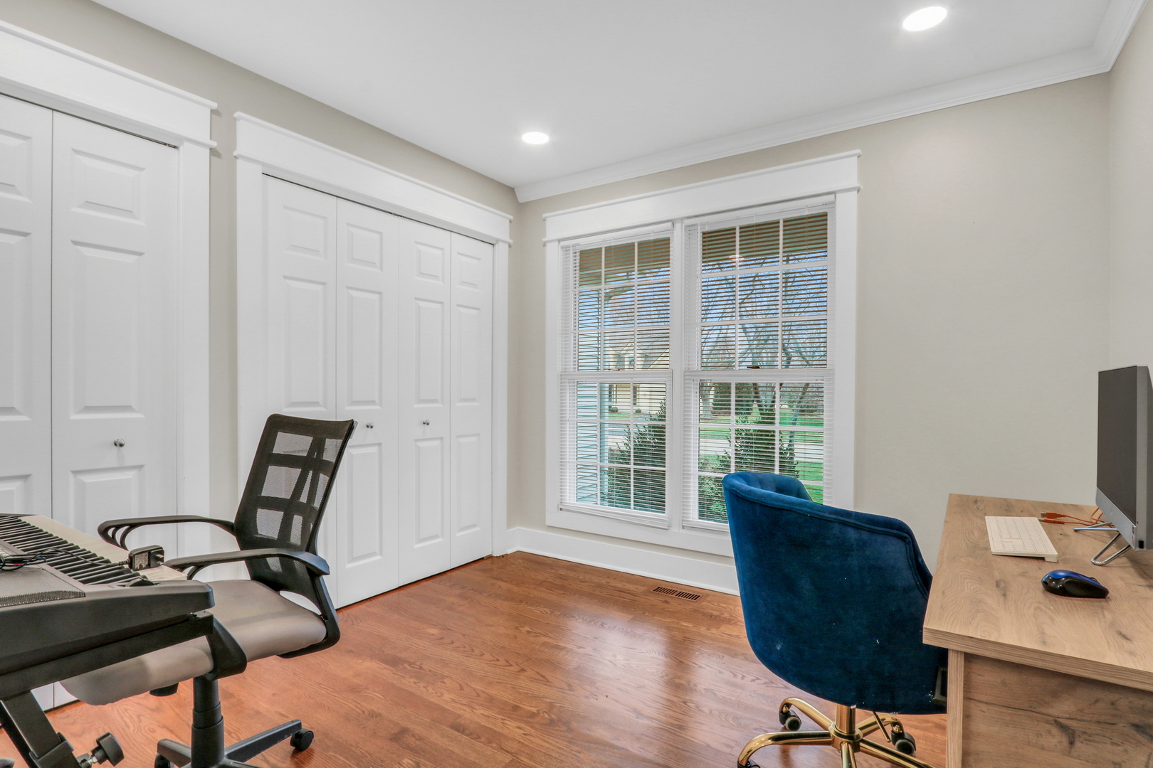 17533 W Mill Creek Crossing Drive, Gurnee, IL 60031