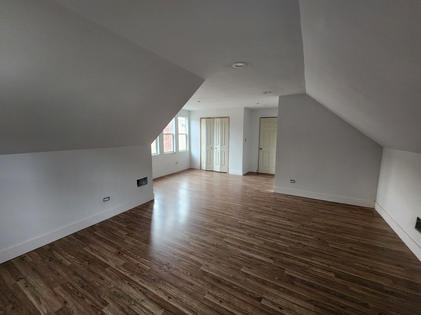 7133 S Constance Avenue, Chicago, IL 60649