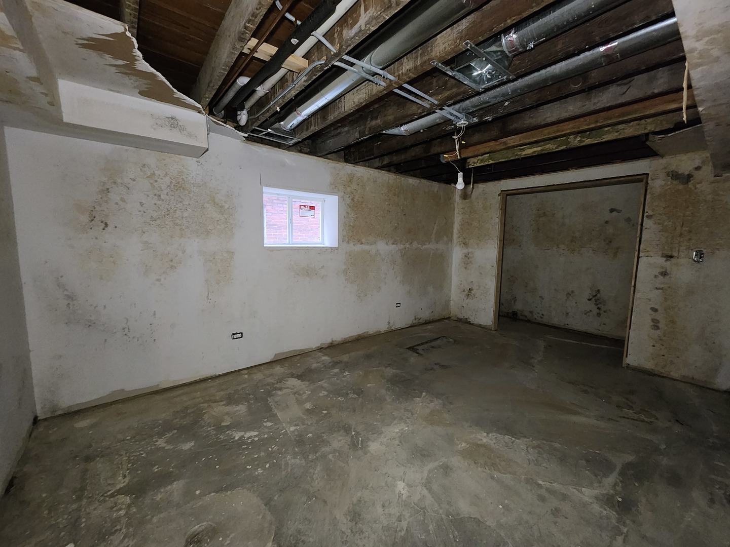 7133 S Constance Avenue, Chicago, IL 60649