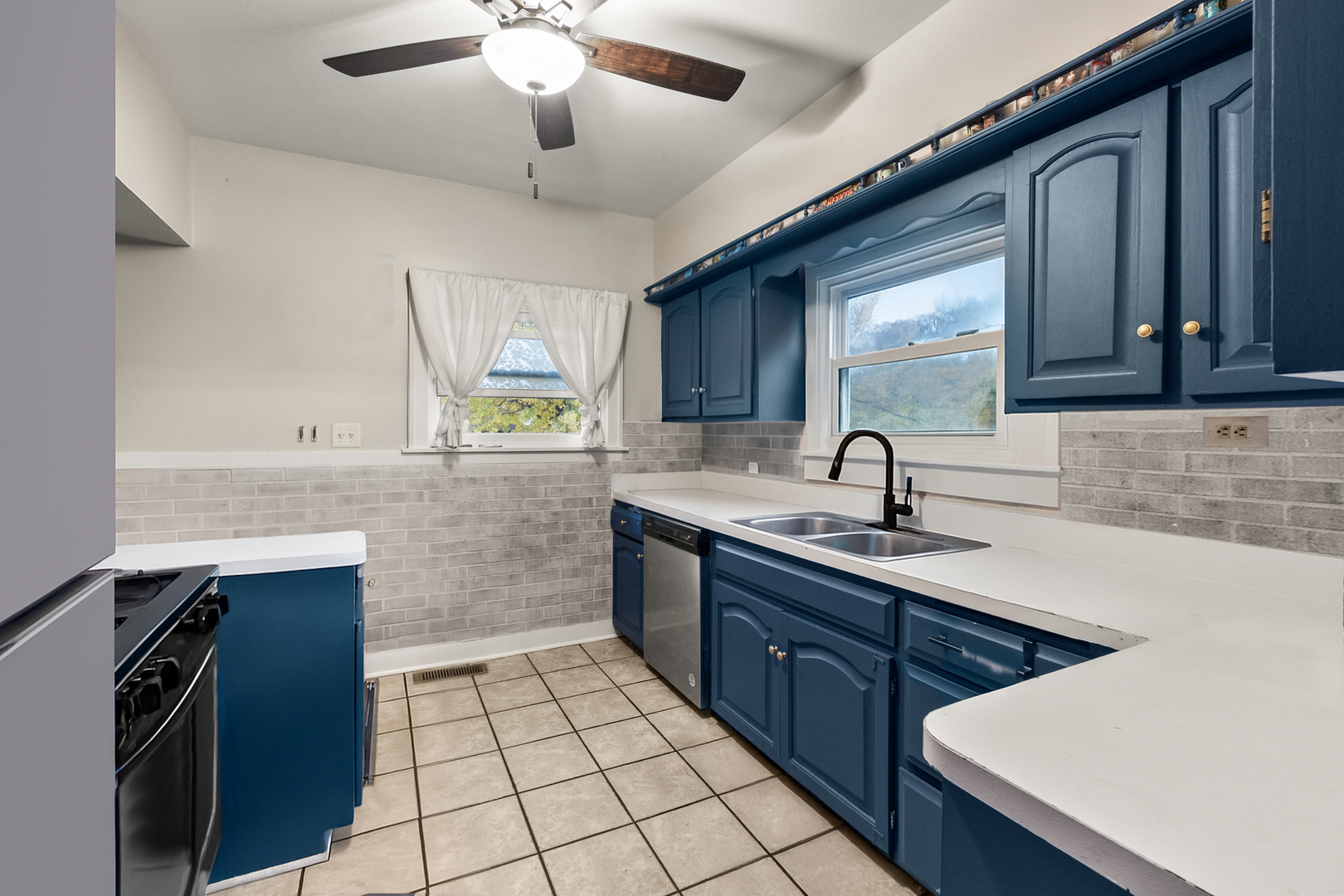 18275 Ada Street, Lansing, IL 60438