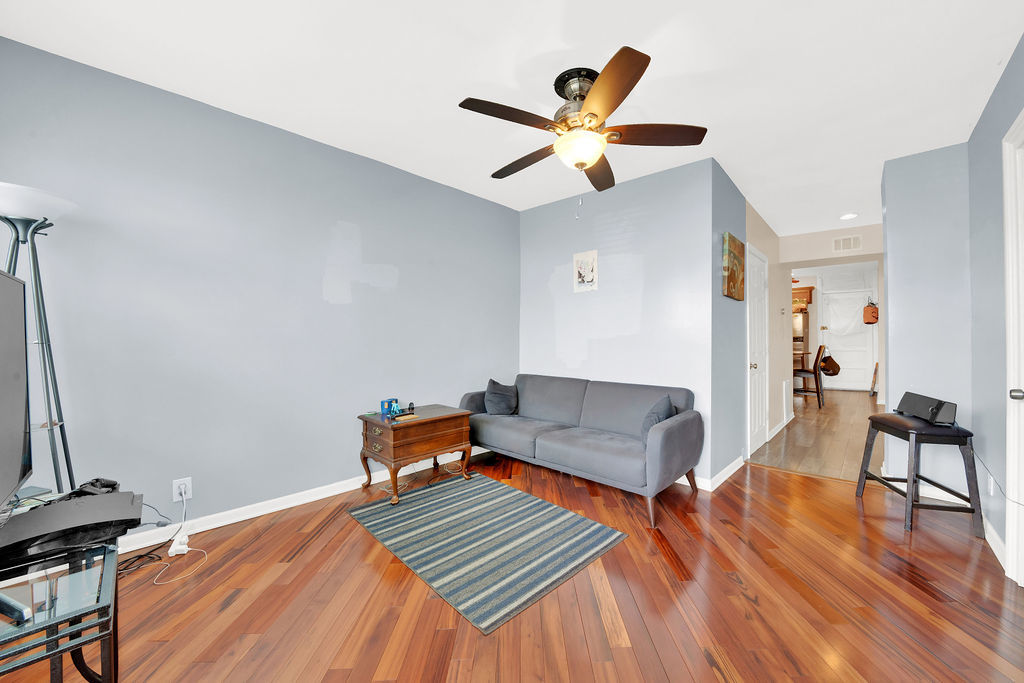 850 N Kildare Avenue, Chicago, IL 60651